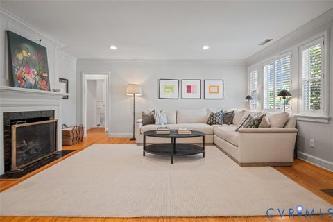 Tiny photo for 211 Commonwealth Avenue, Richmond, VA 23221 (MLS # 2611222)