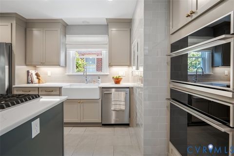 Tiny photo for 211 Commonwealth Avenue, Richmond, VA 23221 (MLS # 2611222)