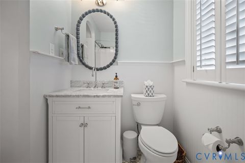 Tiny photo for 211 Commonwealth Avenue, Richmond, VA 23221 (MLS # 2611222)
