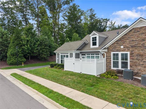 Tiny photo for 7704 Ashlake Cmns, Chesterfield, VA 23832 (MLS # 2621730)