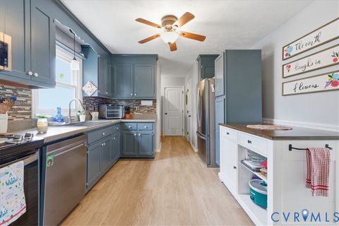 Tiny photo for 7457 Shire Parkway, Mechanicsville, VA 23111 (MLS # 2607892)