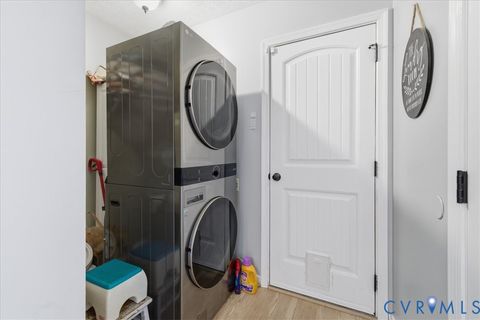 Tiny photo for 7457 Shire Parkway, Mechanicsville, VA 23111 (MLS # 2607892)