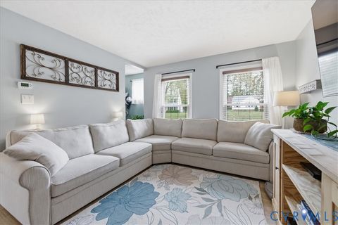 Tiny photo for 7457 Shire Parkway, Mechanicsville, VA 23111 (MLS # 2607892)