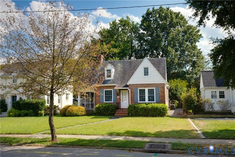Tiny photo for 1719 W Laburnum Avenue, Richmond, VA 23227 (MLS # 2624601)