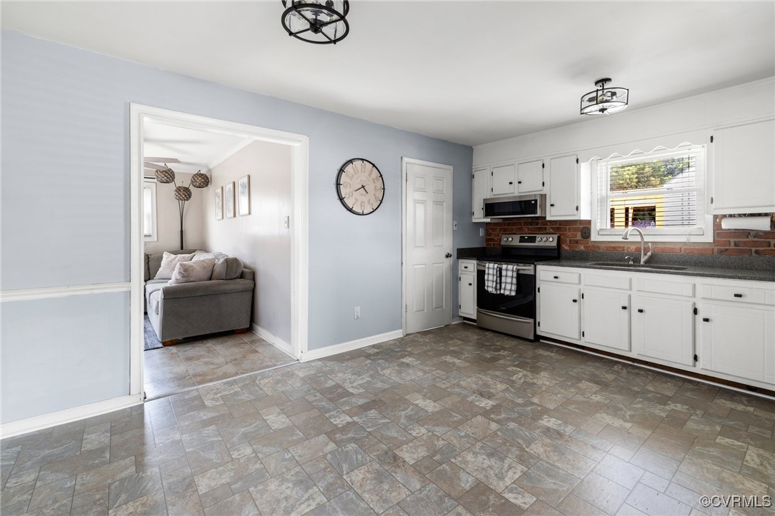 Chesterfield, Virginia 23832, United States, 3 Bedrooms Bedrooms, ,1 BathroomBathrooms,Residential,Pending,144938