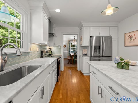 Tiny photo for 222 E Brook Run Drive, Richmond, VA 23238 (MLS # 2623681)