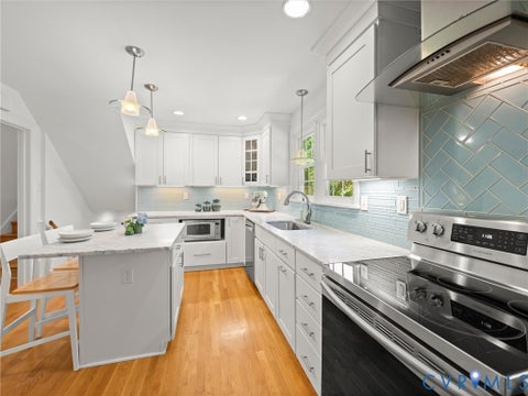 Tiny photo for 222 E Brook Run Drive, Richmond, VA 23238 (MLS # 2623681)