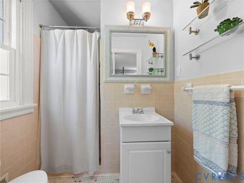 Tiny photo for 222 E Brook Run Drive, Richmond, VA 23238 (MLS # 2623681)