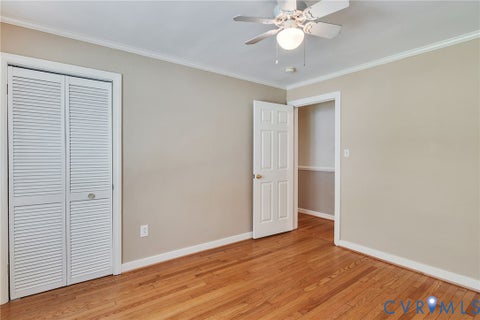 Tiny photo for 34 Oakland Street ST, Kilmarnock, VA 22482 (MLS # 2615596)