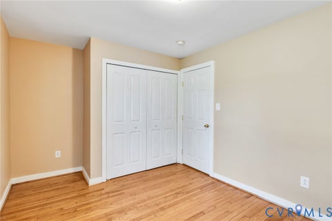 Tiny photo for 34 Oakland Street ST, Kilmarnock, VA 22482 (MLS # 2615596)