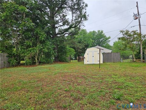 Tiny photo for 15726 Allen Drive, Dinwiddie, VA 23841 (MLS # 2612284)