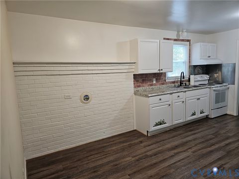 Tiny photo for 15726 Allen Drive, Dinwiddie, VA 23841 (MLS # 2612284)