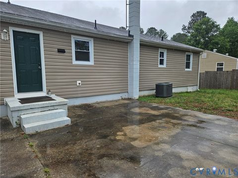 Tiny photo for 15726 Allen Drive, Dinwiddie, VA 23841 (MLS # 2612284)