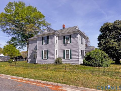 Tiny photo for 410 Brunswick Avenue, Blackstone, VA 23824 (MLS # 2609163)