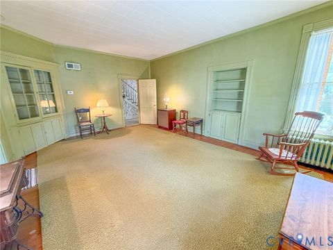 Tiny photo for 410 Brunswick Avenue, Blackstone, VA 23824 (MLS # 2609163)