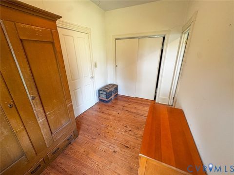 Tiny photo for 410 Brunswick Avenue, Blackstone, VA 23824 (MLS # 2609163)