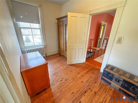 Tiny photo for 410 Brunswick Avenue, Blackstone, VA 23824 (MLS # 2609163)