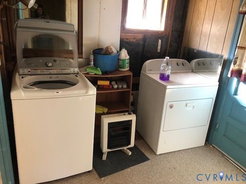 Tiny photo for 135 Atlantic Avenue, Claremont, VA 23899 (MLS # 2533540)