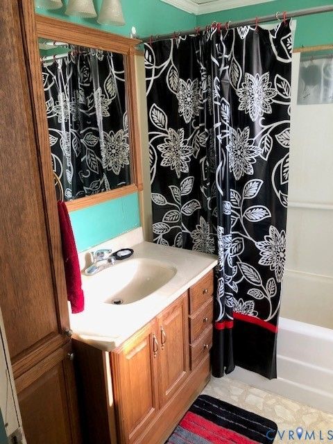 Tiny photo for 135 Atlantic Avenue, Claremont, VA 23899 (MLS # 2533540)