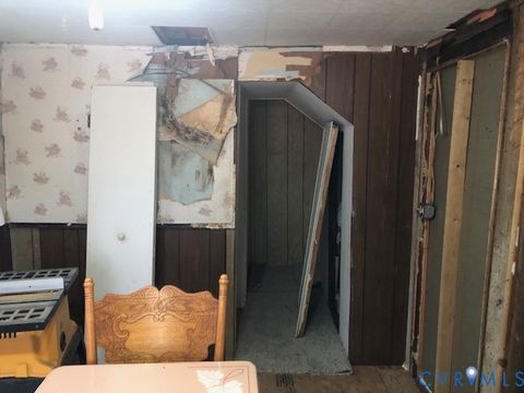 Tiny photo for 135 Atlantic Avenue, Claremont, VA 23899 (MLS # 2533540)