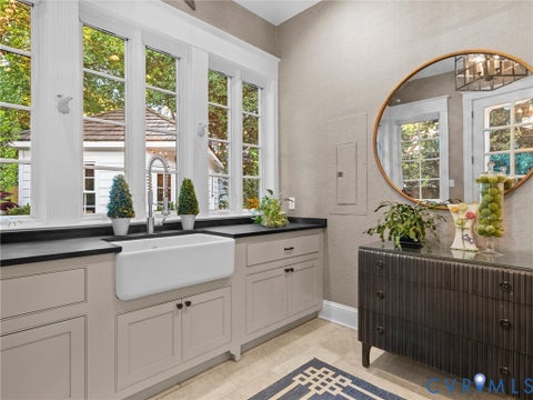 Tiny photo for 1 Greenway Lane, Richmond, VA 23226 (MLS # 2621210)