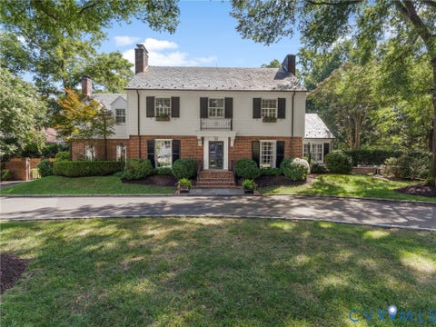 Photo of 1 Greenway Lane, Richmond, VA 23226 (MLS # 2621210)