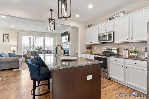 Tiny photo for 16913 Thornapple Run, Moseley, VA 23120 (MLS # 2616387)