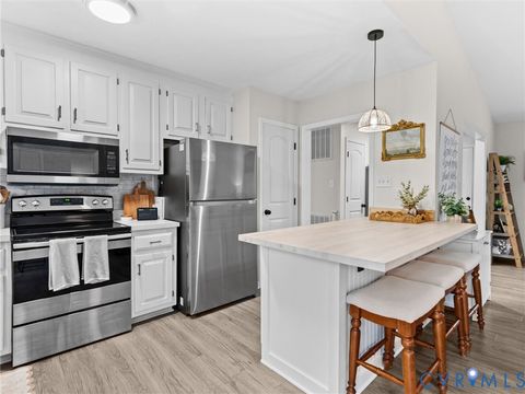 Tiny photo for 7059 Poteet Lane, Mechanicsville, VA 23111 (MLS # 2607257)