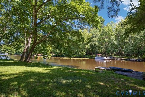 Tiny photo for 448 Lake Caroline Drive, Ruther Glen, VA 22546 (MLS # 2619075)