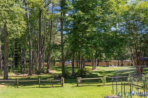 Tiny photo for 448 Lake Caroline Drive, Ruther Glen, VA 22546 (MLS # 2619075)
