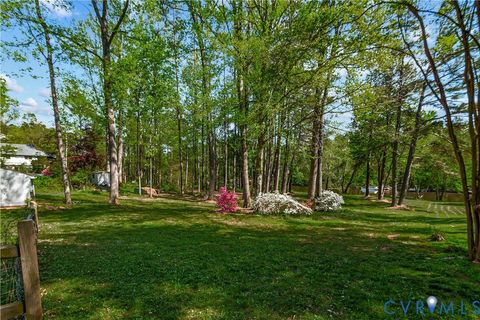 Tiny photo for 448 Lake Caroline Drive, Ruther Glen, VA 22546 (MLS # 2619075)