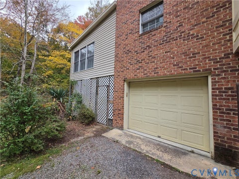 Tiny photo for 136 Popular Court, Farmville, VA 23901 (MLS # 2626868)