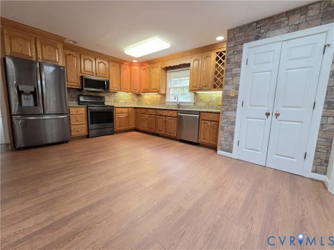Tiny photo for 136 Popular Court, Farmville, VA 23901 (MLS # 2626868)