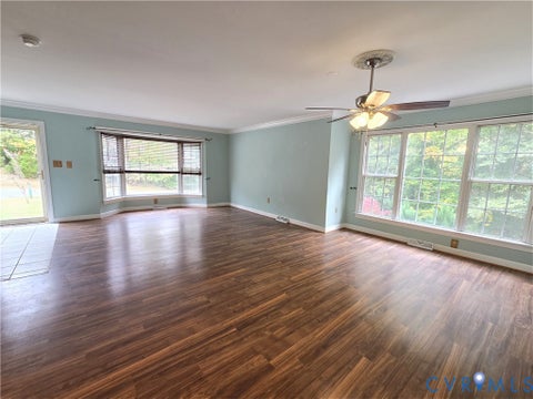 Tiny photo for 136 Popular Court, Farmville, VA 23901 (MLS # 2626868)