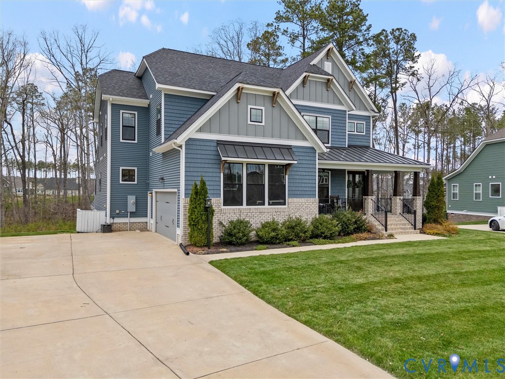 7118 Maple Summit Lane