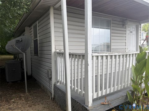 Tiny photo for 2419 Everett Street, Richmond, VA 23224 (MLS # 2624880)