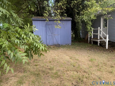 Tiny photo for 2419 Everett Street, Richmond, VA 23224 (MLS # 2624880)