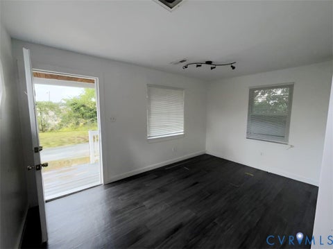 Tiny photo for 2419 Everett Street, Richmond, VA 23224 (MLS # 2624880)