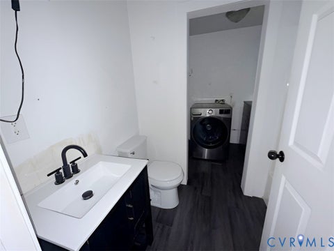 Tiny photo for 2419 Everett Street, Richmond, VA 23224 (MLS # 2624880)