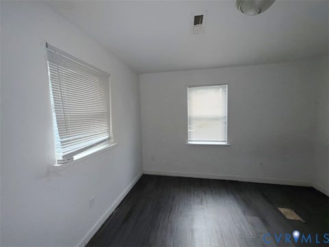 Tiny photo for 2419 Everett Street, Richmond, VA 23224 (MLS # 2624880)