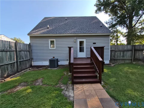 Tiny photo for 1302 Tabb Avenue, Hopewell, VA 23860 (MLS # 2623719)