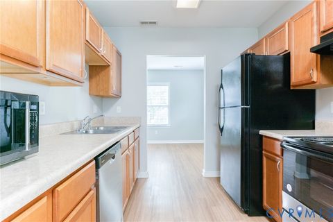 Tiny photo for 414 Westover Pines Drive, Richmond, VA 23223 (MLS # 2617334)