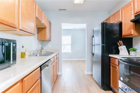 Tiny photo for 414 Westover Pines Drive, Richmond, VA 23223 (MLS # 2617334)