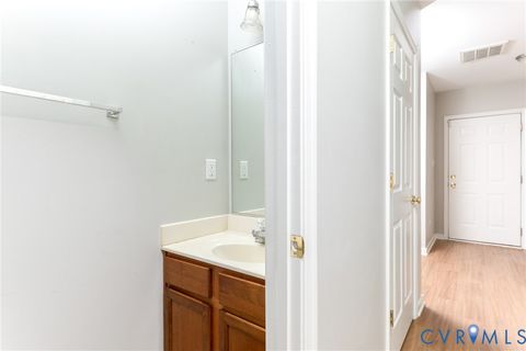 Tiny photo for 414 Westover Pines Drive, Richmond, VA 23223 (MLS # 2617334)