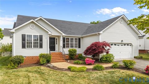 Photo of 6002 Northfall Creek Parkway, Mechanicsville, VA 23111 (MLS # 2610522)