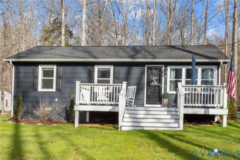Tiny photo for 16 McCutcheon Avenue, Columbia, VA 23038 (MLS # 2606933)