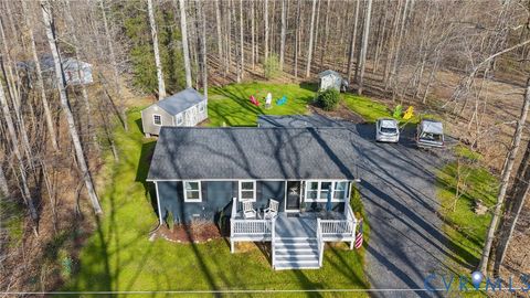Tiny photo for 16 McCutcheon Avenue, Columbia, VA 23038 (MLS # 2606933)