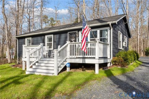 Tiny photo for 16 McCutcheon Avenue, Columbia, VA 23038 (MLS # 2606933)