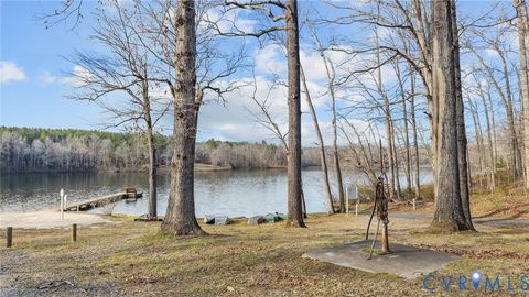 Tiny photo for 16 McCutcheon Avenue, Columbia, VA 23038 (MLS # 2606933)