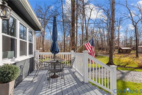Tiny photo for 16 McCutcheon Avenue, Columbia, VA 23038 (MLS # 2606933)